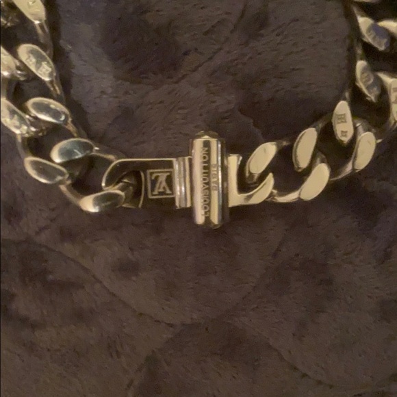 Authentic mint Louis Vuitton engraved Bracelet - Picture 8 of 9